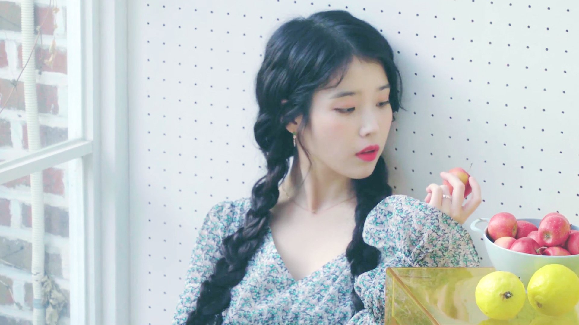 神迹之夜，当东决、诺坎普与永恒之城编织体育唯一性