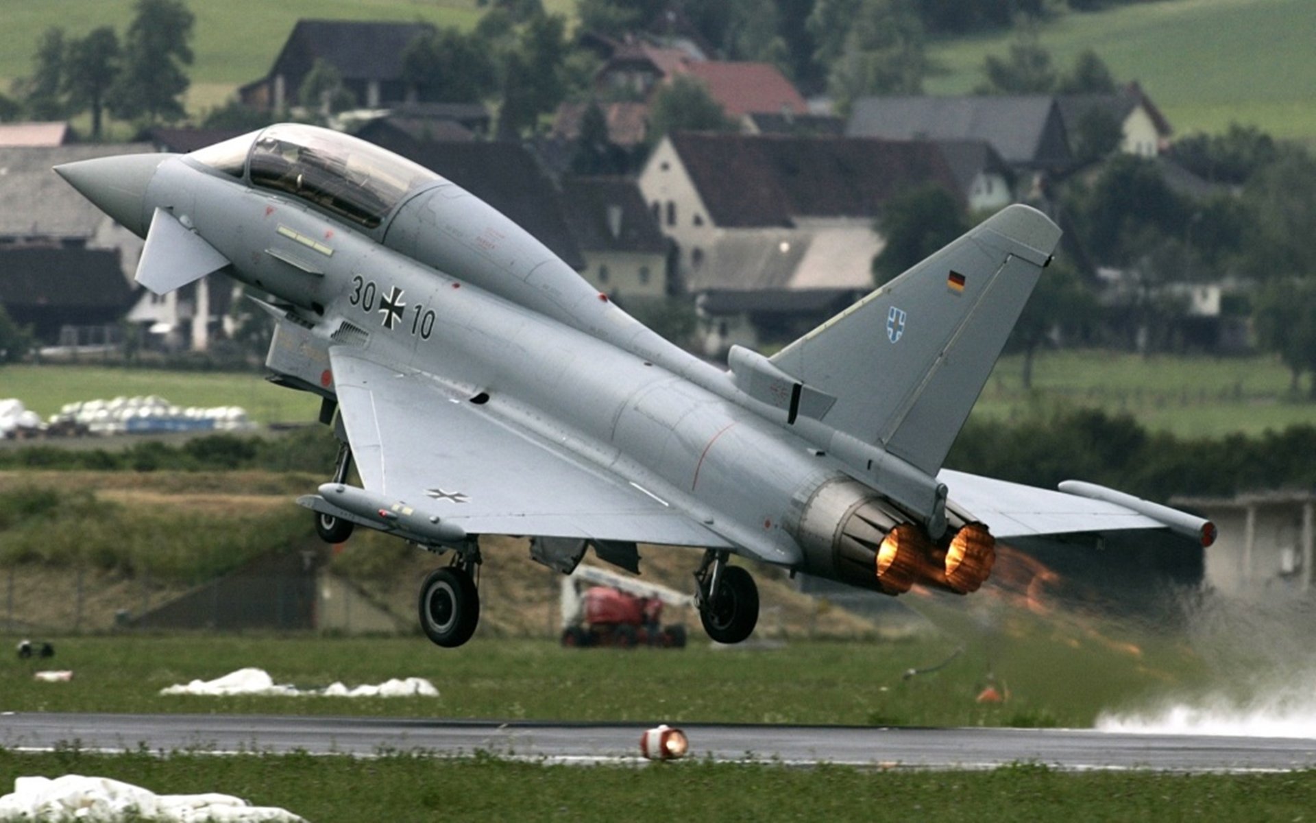 弯道超帅，当米切尔在街道赛接管比赛，篮网用F1式攻防强行终结凯尔特人